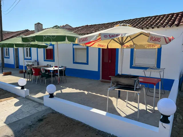 Estanqueira Guest House