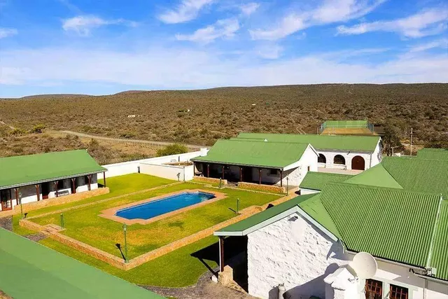 Trumpetters Drift Game Farm