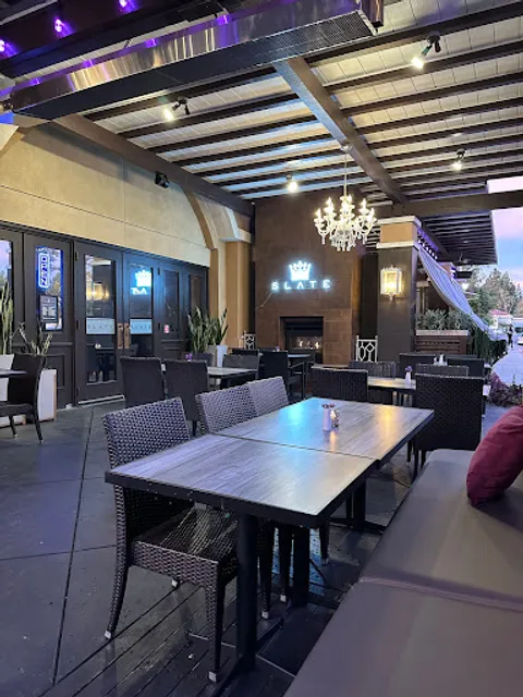 SLATE Steak, Sushi and Cocktails