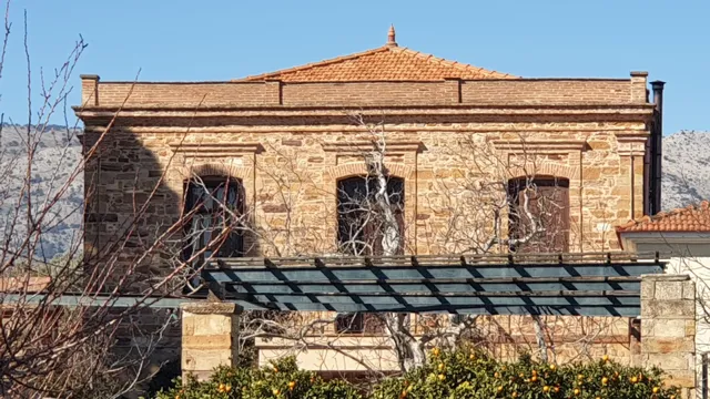 Αρχοντικο Σιμου arhodico simou