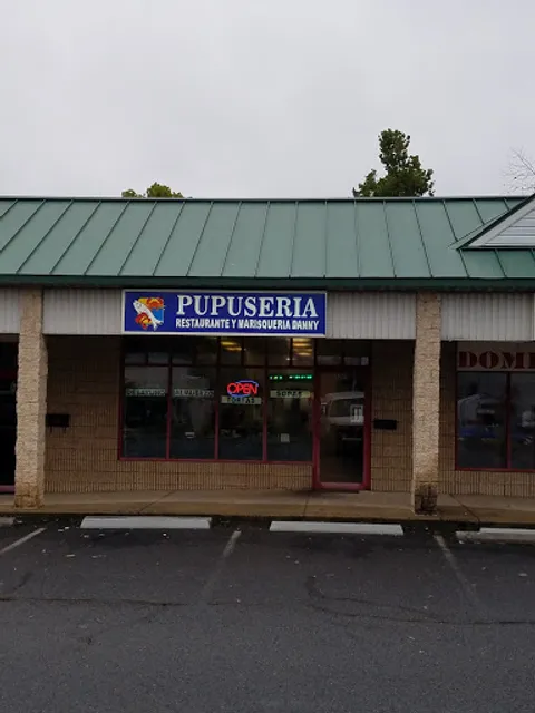 Mama Rosa Pupuseria & Charcoal Chicken