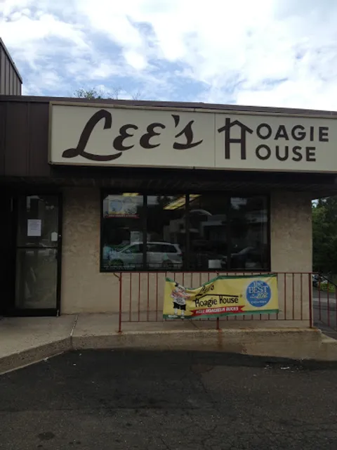 Lee's Hoagie House Southampton