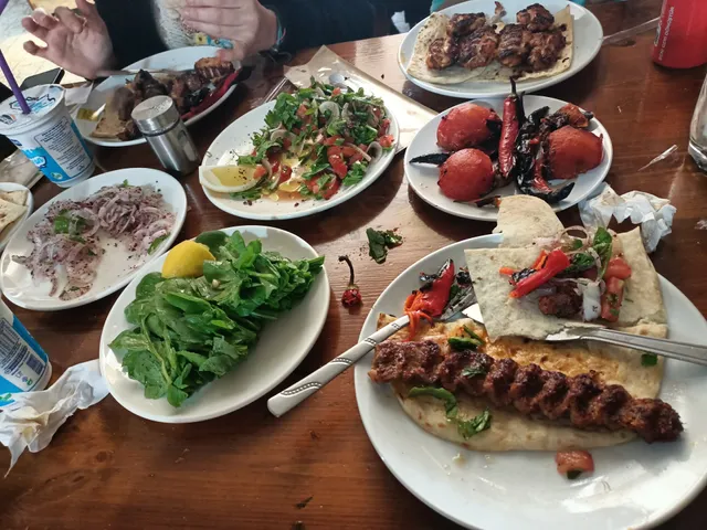 Kadıoğlu Kebap Evi