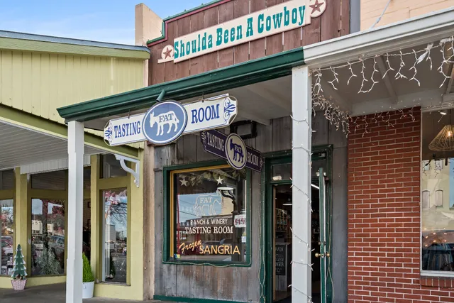 Fat Ass Ranch & Winery Downtown