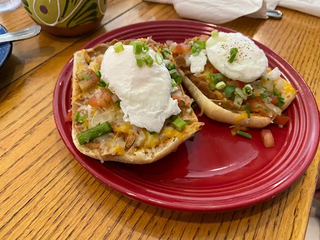 La Terraza Restaurant & Bar