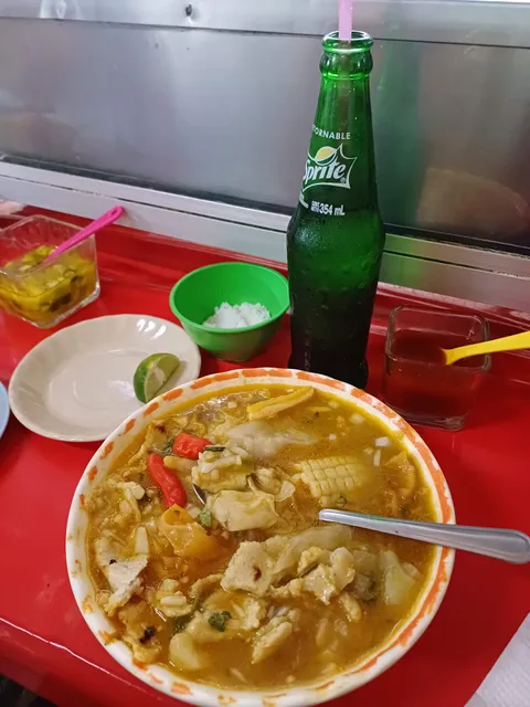 Sopa de Patas Margoth