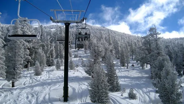 Stagecoach Chairlift - Heavenly Ski Resort