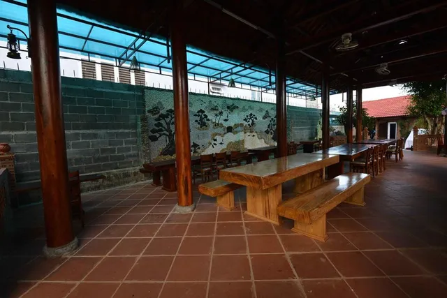 Phong Lan Garden Restaurant