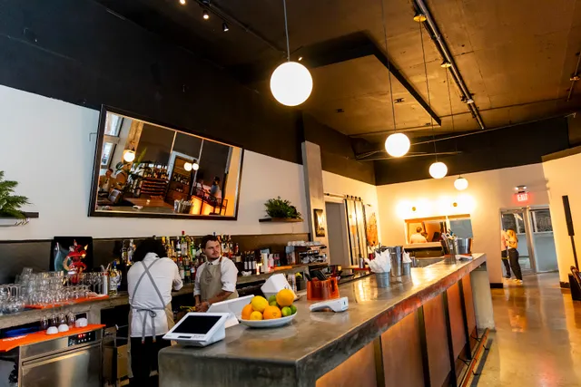 Lino's Italian Osteria & Café