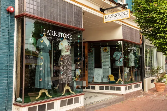 Larkstone