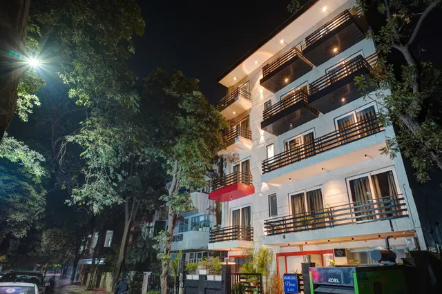 RJK STAY stay in style