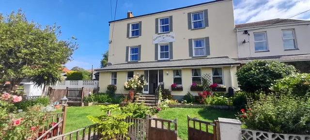 Saffron House Bed and Breakfast