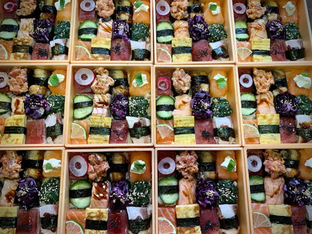 Mikuri - Sushikurier & Take Away