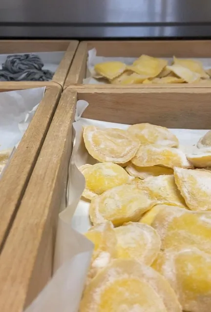 RavioLab chef in pasta