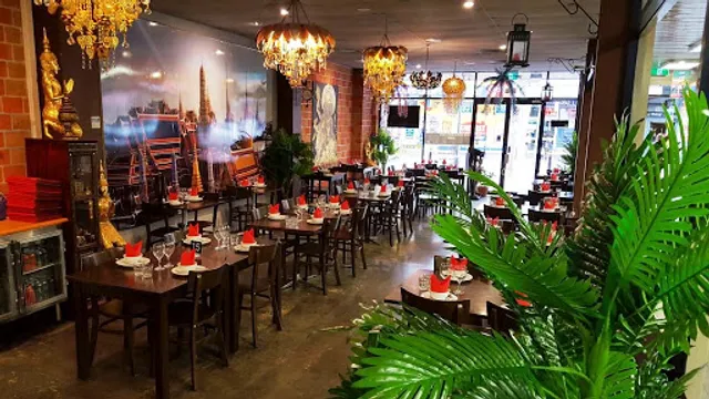 Manee Manee Thai Restaurant