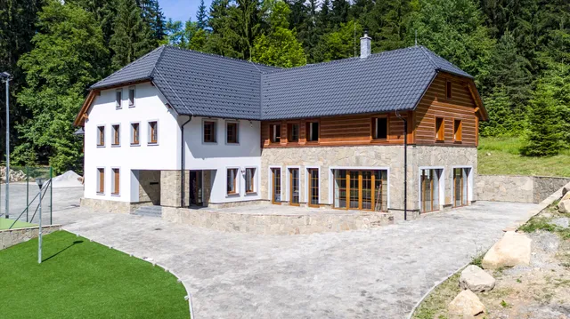 Apartmány Pod Lučí