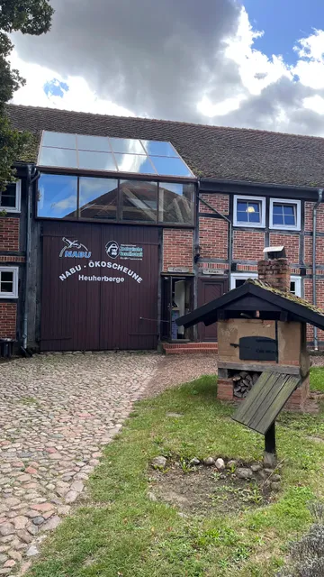 Schullandheim, Jugendherberge Elbetourist + Heuherberge Buch