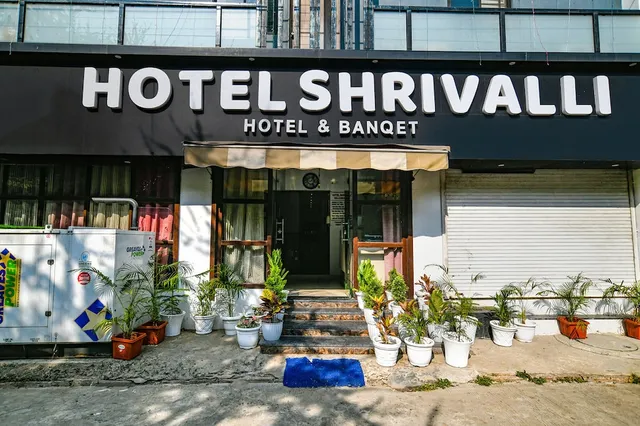 FabHotel Shrivalli