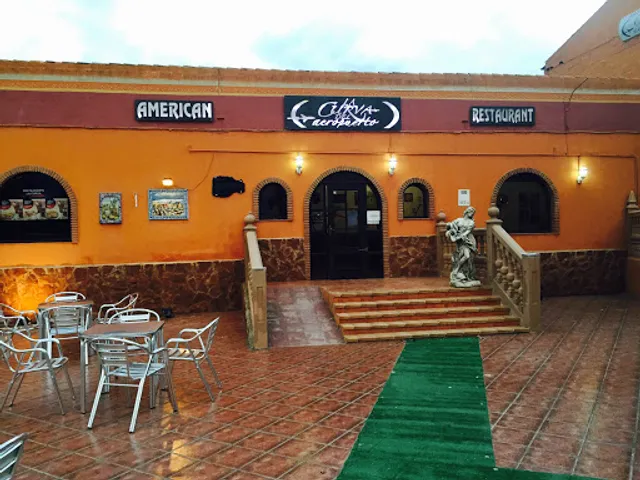 La Curva Del Aeropuerto