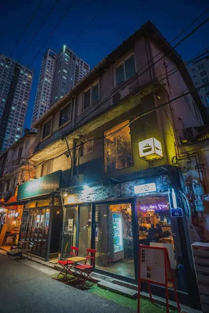 Yeoljeongdo Street (Passion Island)