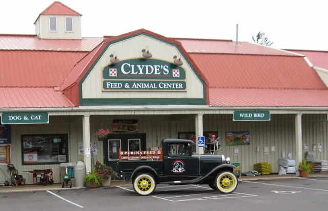 Clyde's Feed & Animal Center