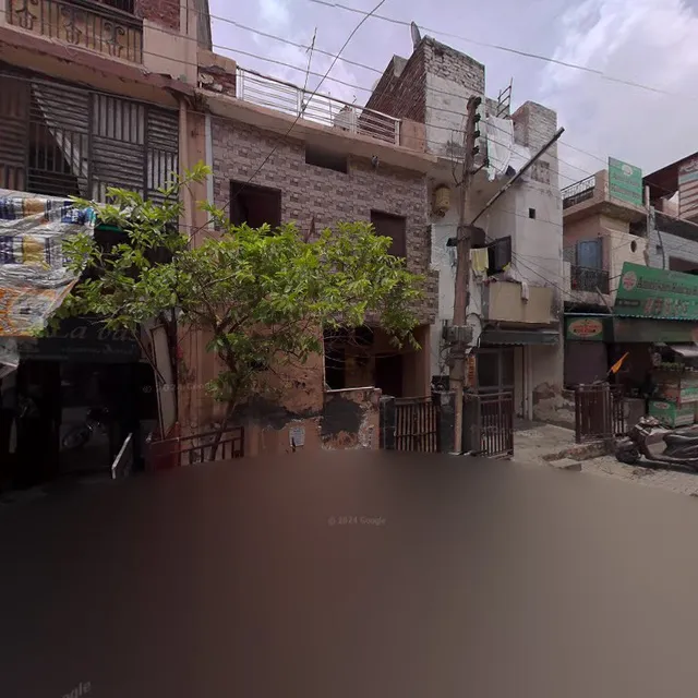 Amritsari Kulcha Hut