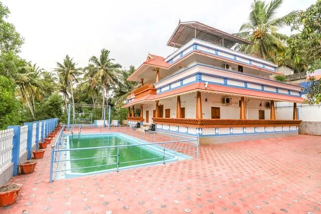 OYO Green Villa