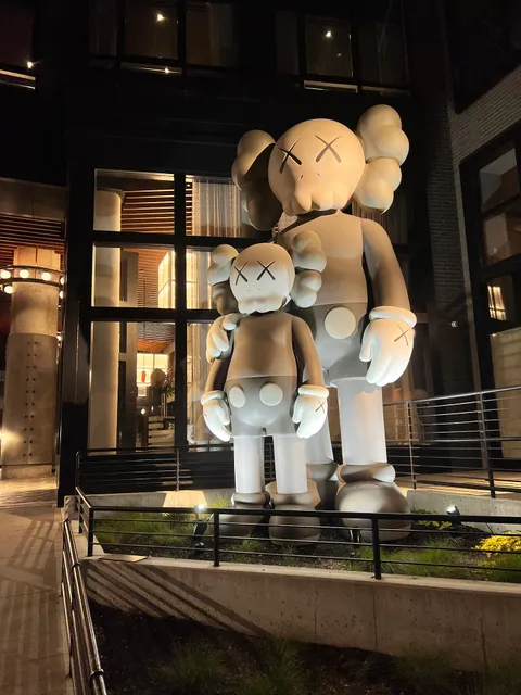 KAWS: Waiting Sculpture