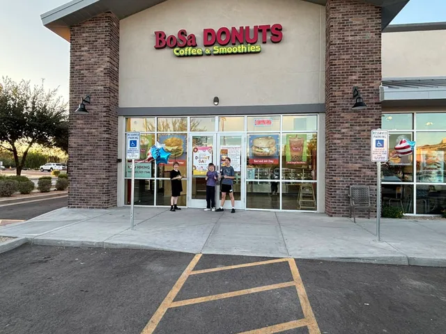 BoSa Donuts