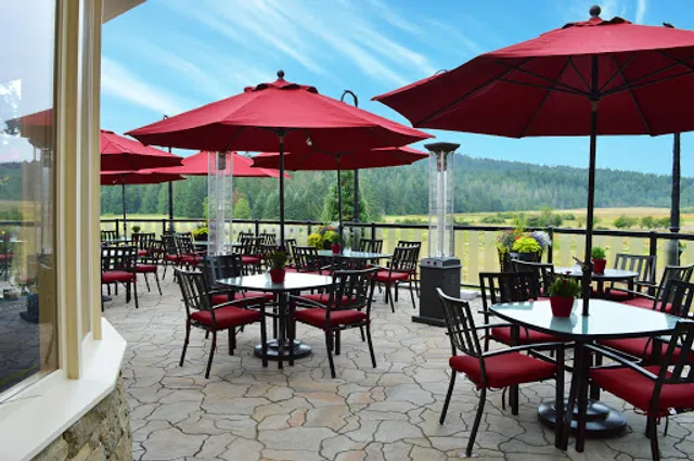 Woodstone Restaurant and Patio