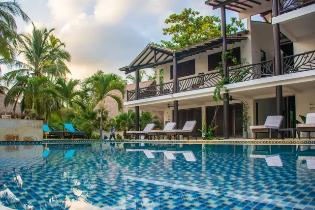 Coconuco Beach Resort