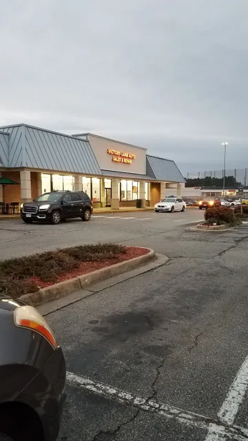 Oxbridge Square Shopping Center