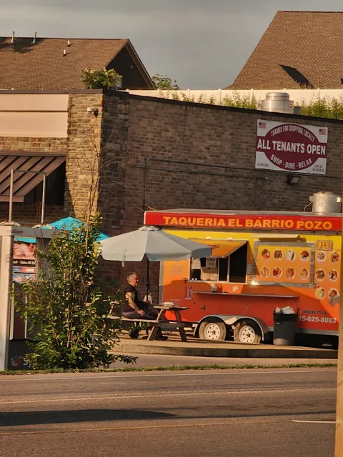 Taqueria El Barrio Pozo