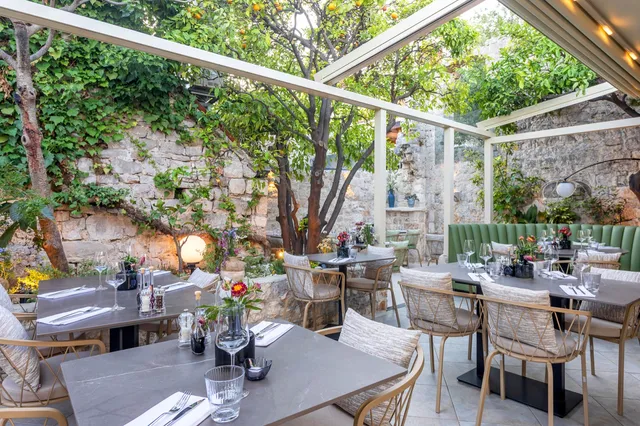 Paradise Garden Hvar