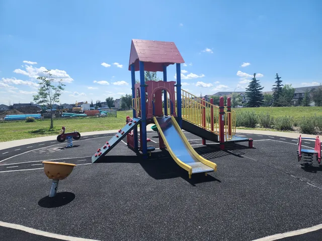 Eaux Claires Playground