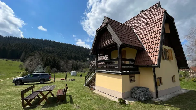 Apartmani “Sunčana dolina”