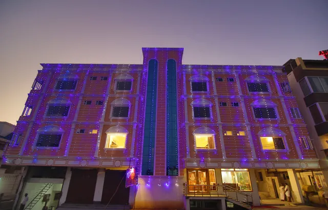 SRI GNANA VEDHA BEACH RESIDENCY