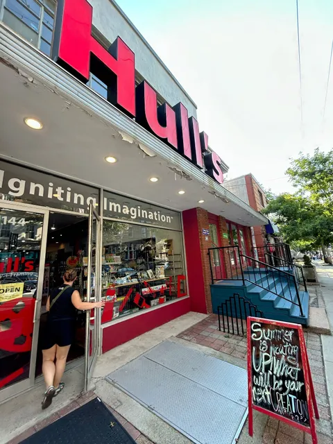 Hull's Art Supply & Framing