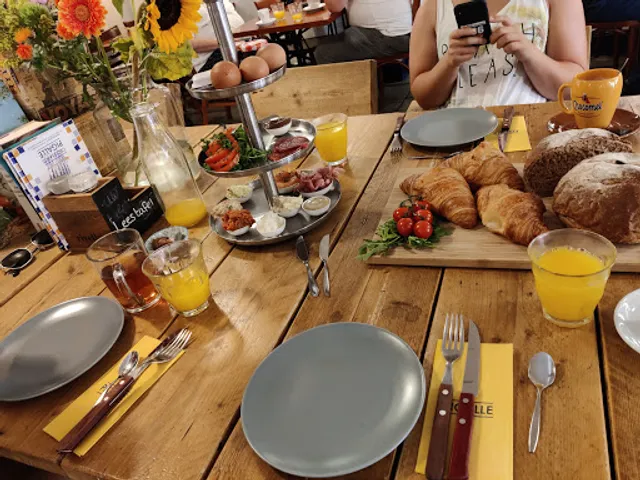 Croissanterie Pigalle