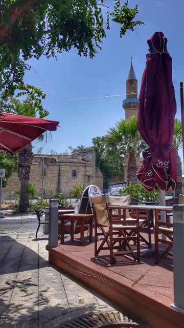 Erodos Bar Restaurant