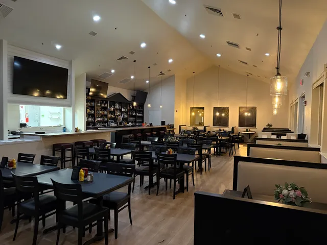 Jimmys Lakeside Grill