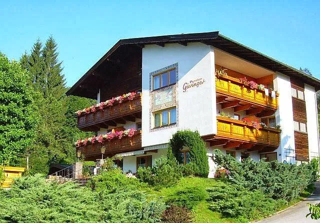 Pension Gieringer - Kössen