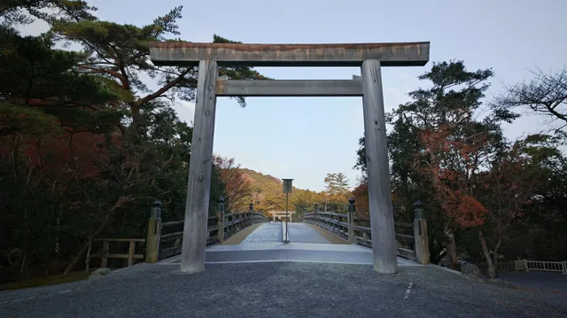 Uji-bashi Bridge Tori'i (Inner Section)