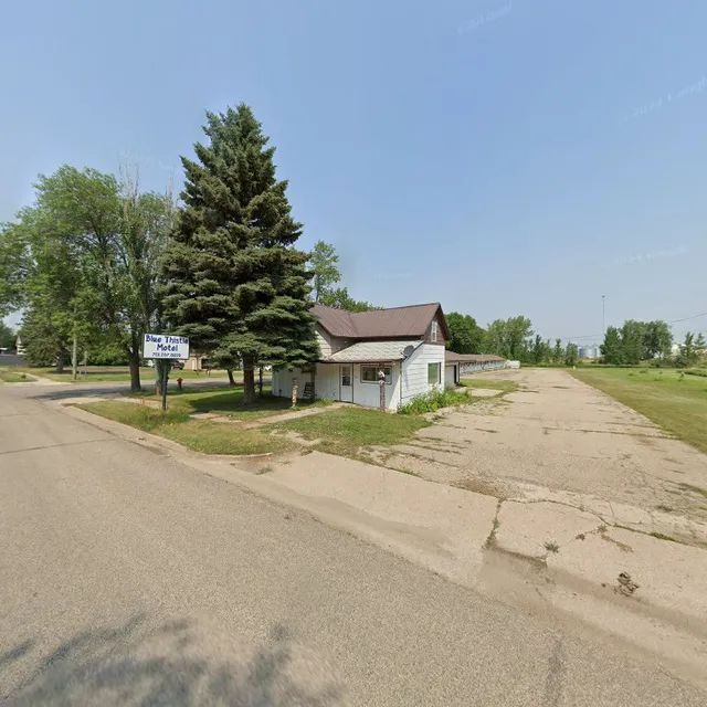 Blue Thistle Motel & Campground