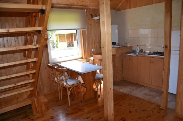 Namelių ir 2-4 vietų kambarių nuoma Šventojoje, Žuvėdrų g