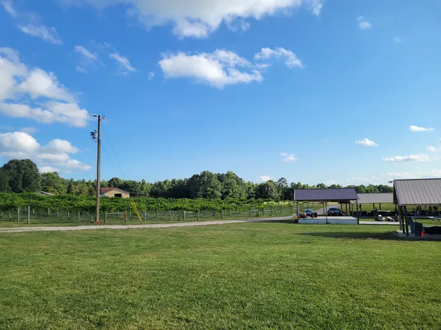 Seven Springs Farm And Vineyard