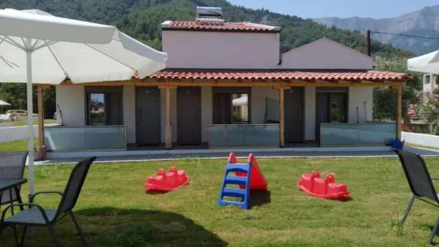 Harmony Studios & Apartments