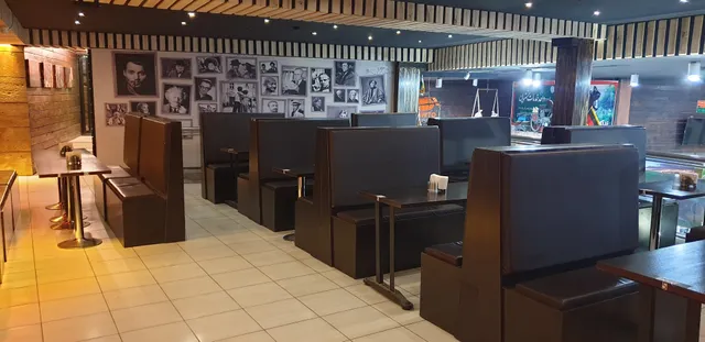 رستوران دوکتیبه گنجنامه همدان