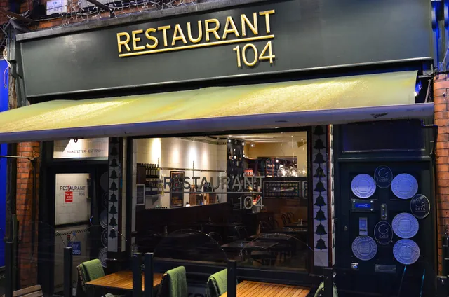 Restaurant 104
