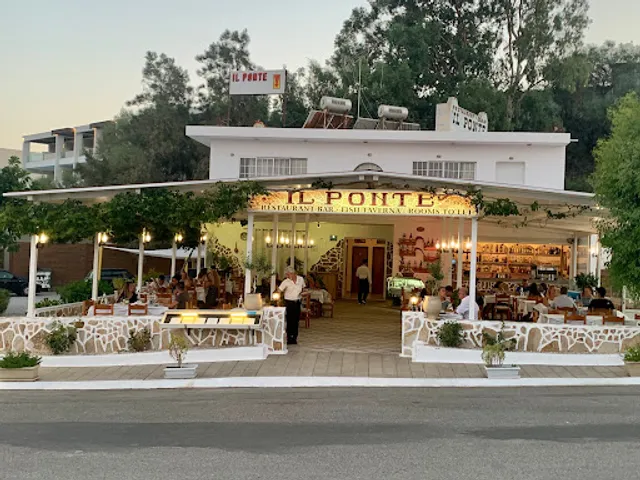 Il Ponte Restaurant Bar